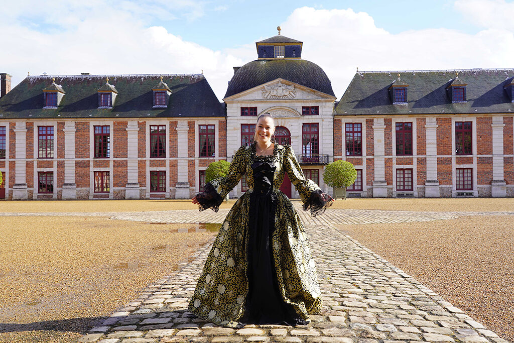 Zu Besuch im Schloss (Chateau) Bataille, oto © Andreas Rosar, Fotoagentur Stuttgart