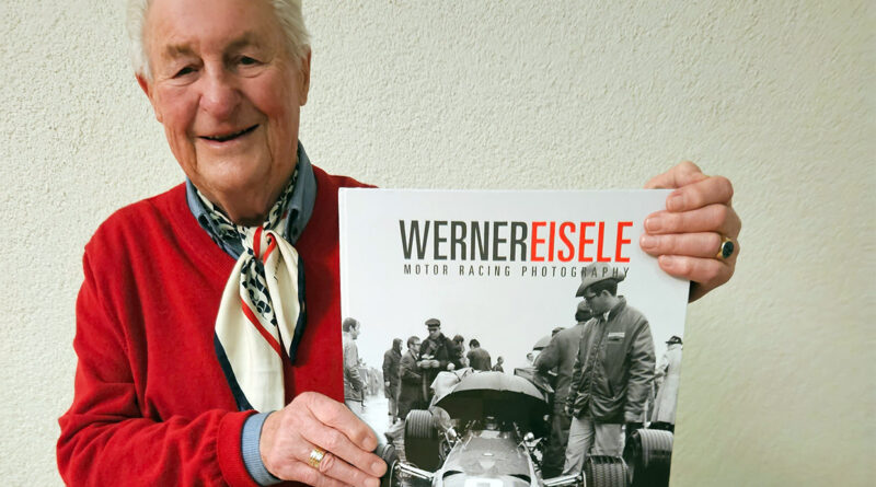 Stuttgart Motorsport Star Fotograf Werner Eisele und sein Buch, Foto: Andreas Rosar